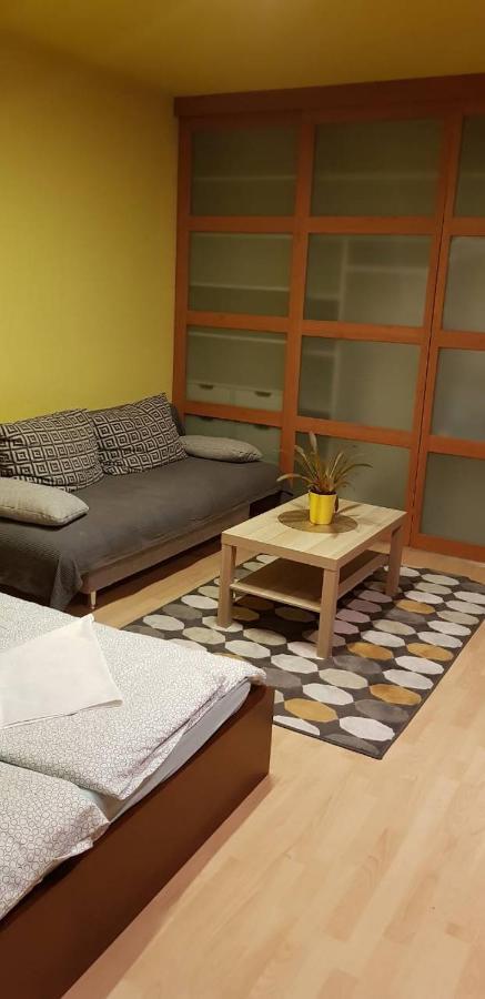 Obuda Apartment ブダペスト エクステリア 写真